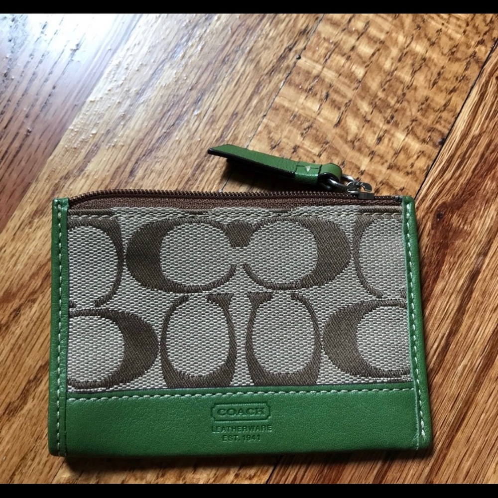 Coach credit card/coin purse